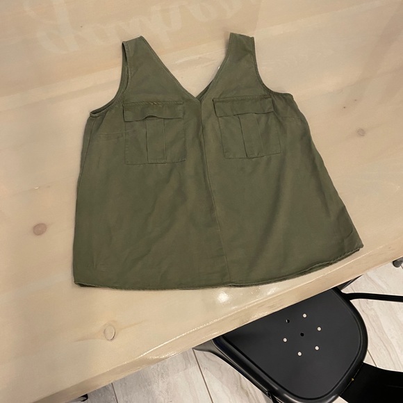 BCBG Tank Top - Picture 3 of 4